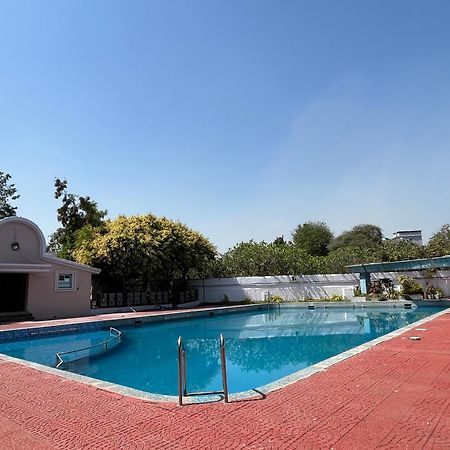 Soho House By Jayshrea Hotel Chandrapur Екстериор снимка