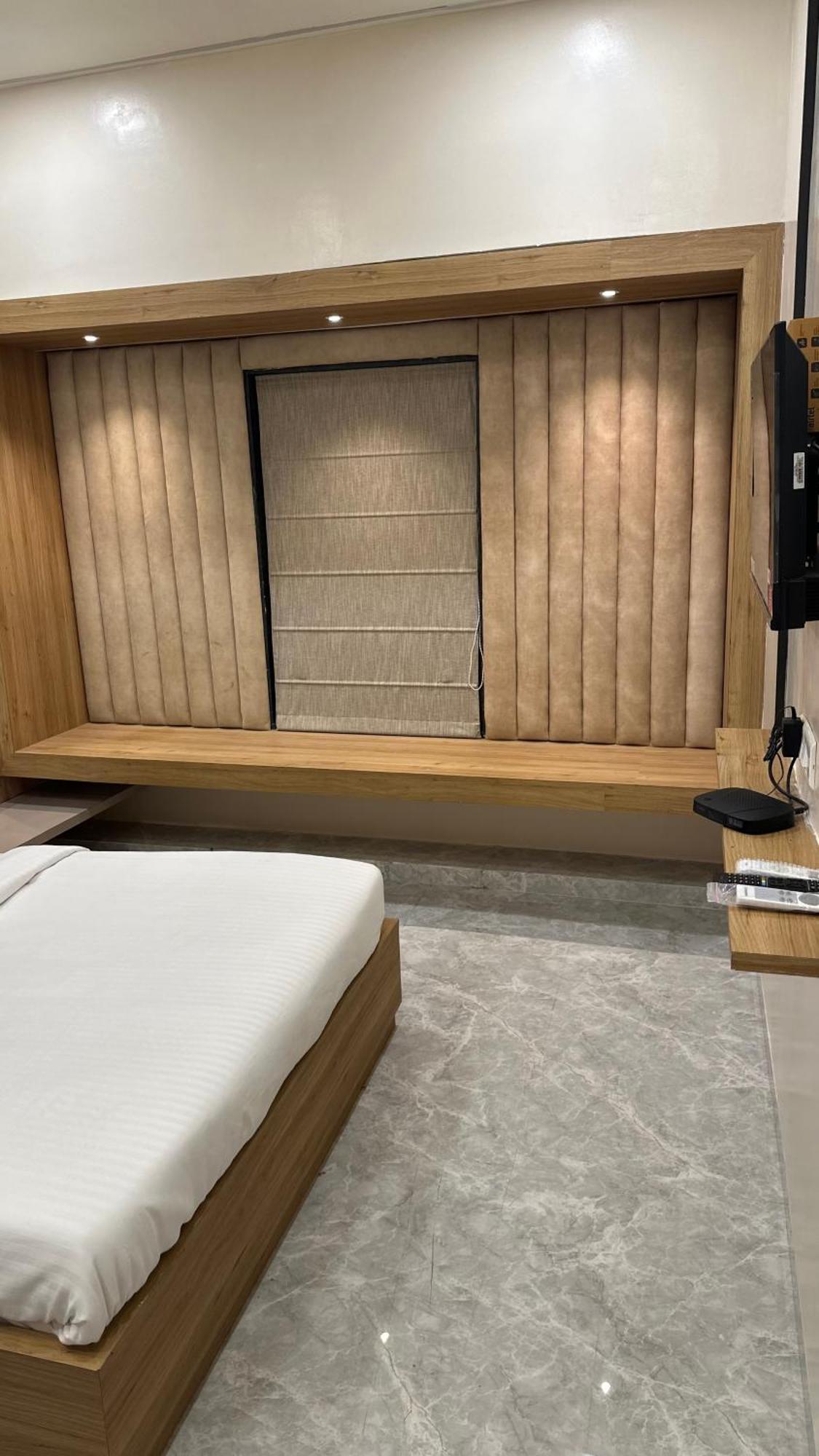 Soho House By Jayshrea Hotel Chandrapur Екстериор снимка