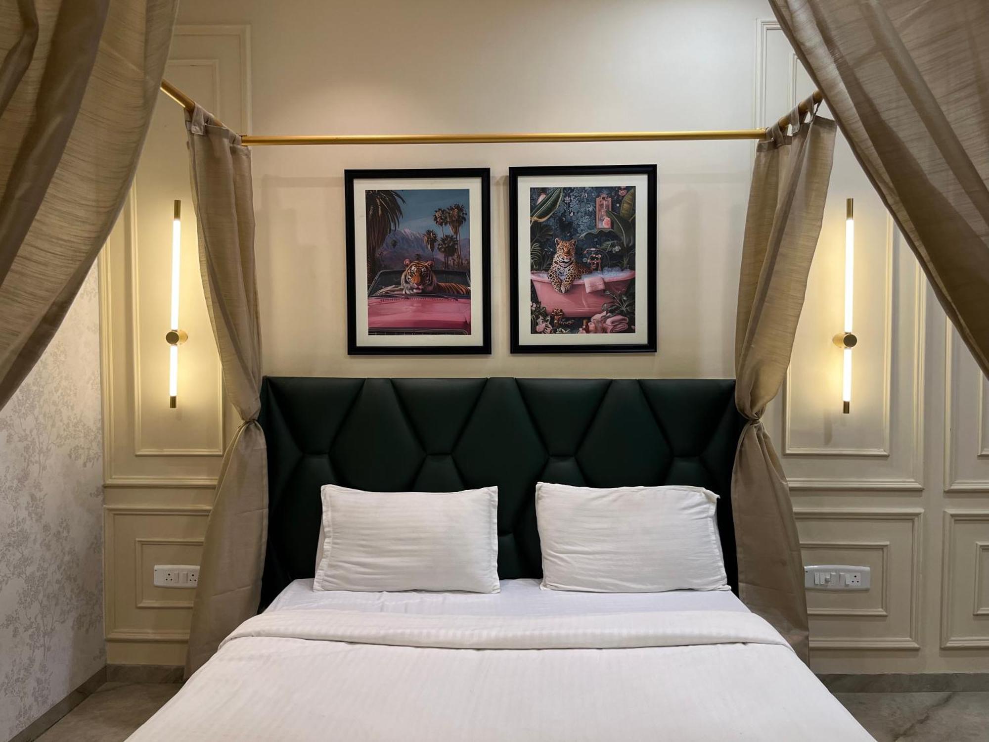 Soho House By Jayshrea Hotel Chandrapur Екстериор снимка